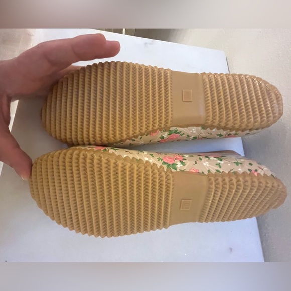 Western Chief Size 10 Geo flora skimmers water resistant slip on shoes - Picture 6 of 8